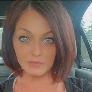 Meet Your Posher- Debby!